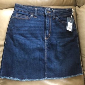 Universal Thread Jean skirt size 2